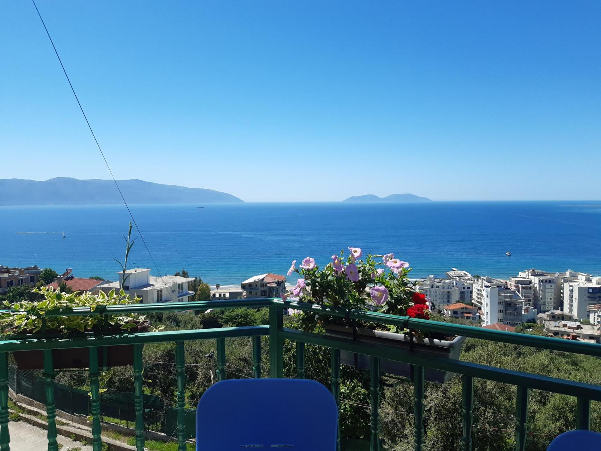 Residence Martin 21 Vlorë Buitenkant foto